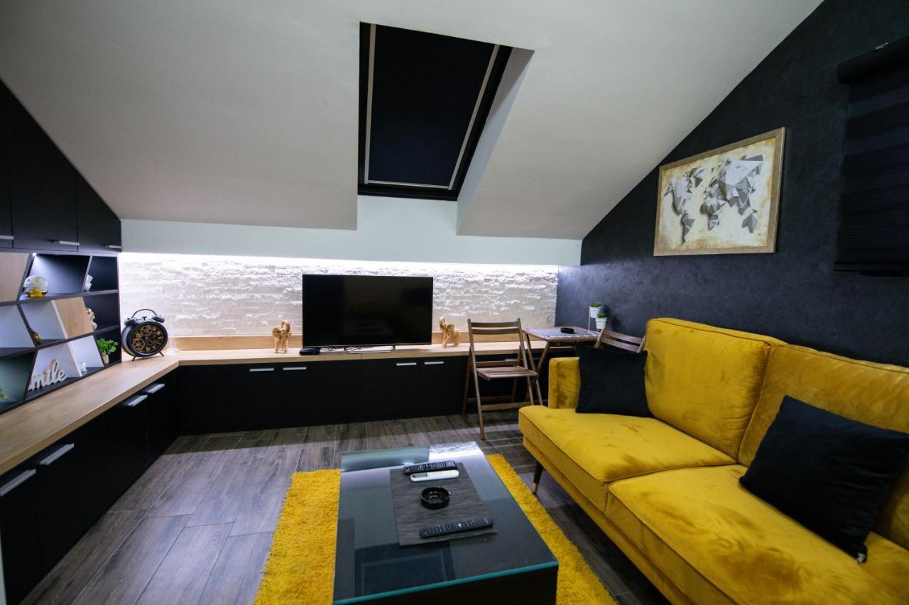 Lux Jefimija Apartment Валево Екстериор снимка
